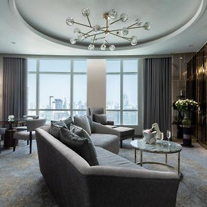 Club Suite